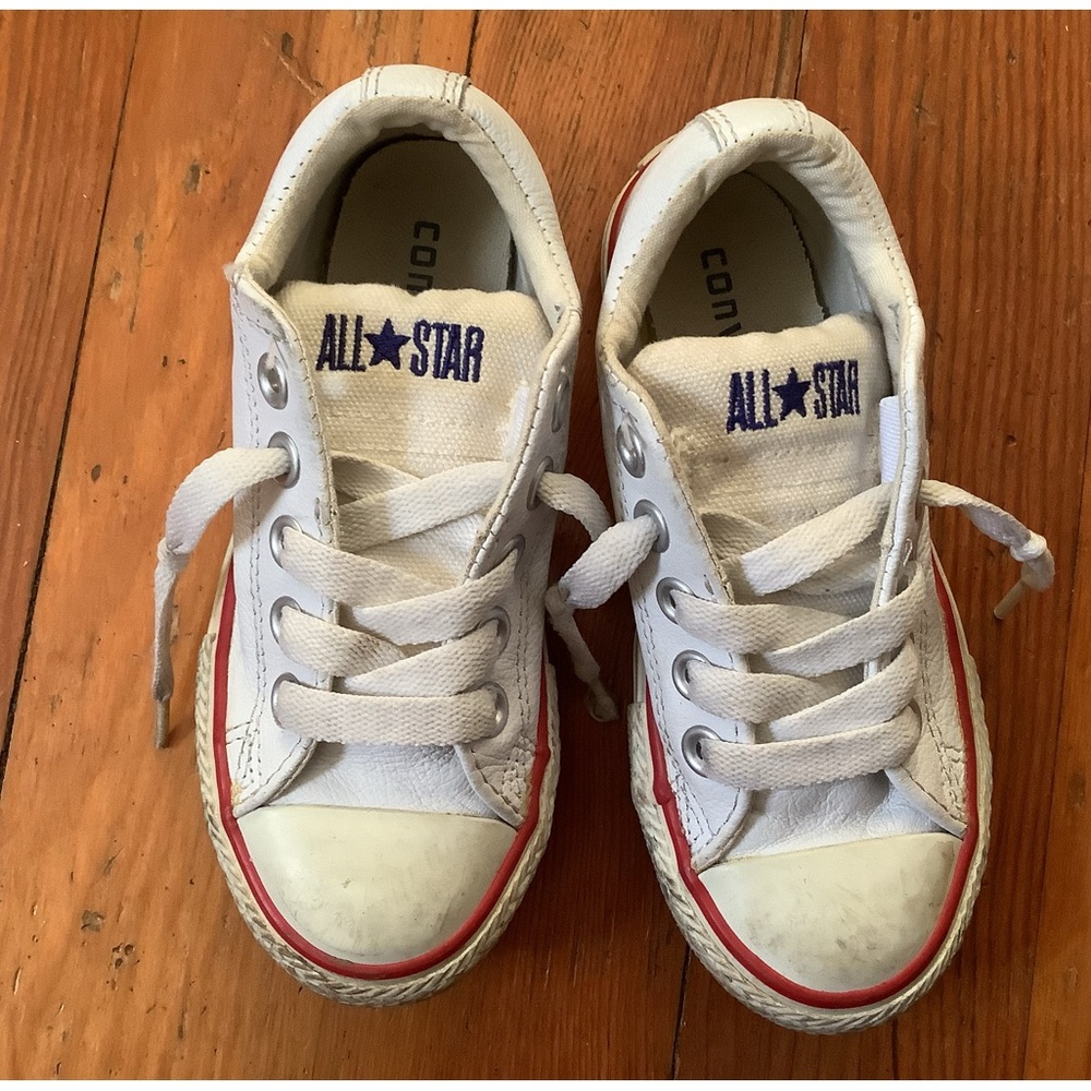 Converse all stars white leather sneakers size 11 T
